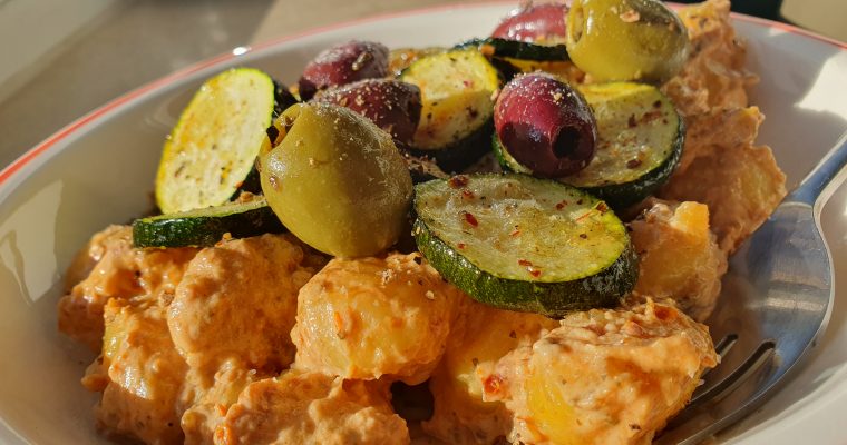 Gebratene Gnocchi mit Ofenzucchini